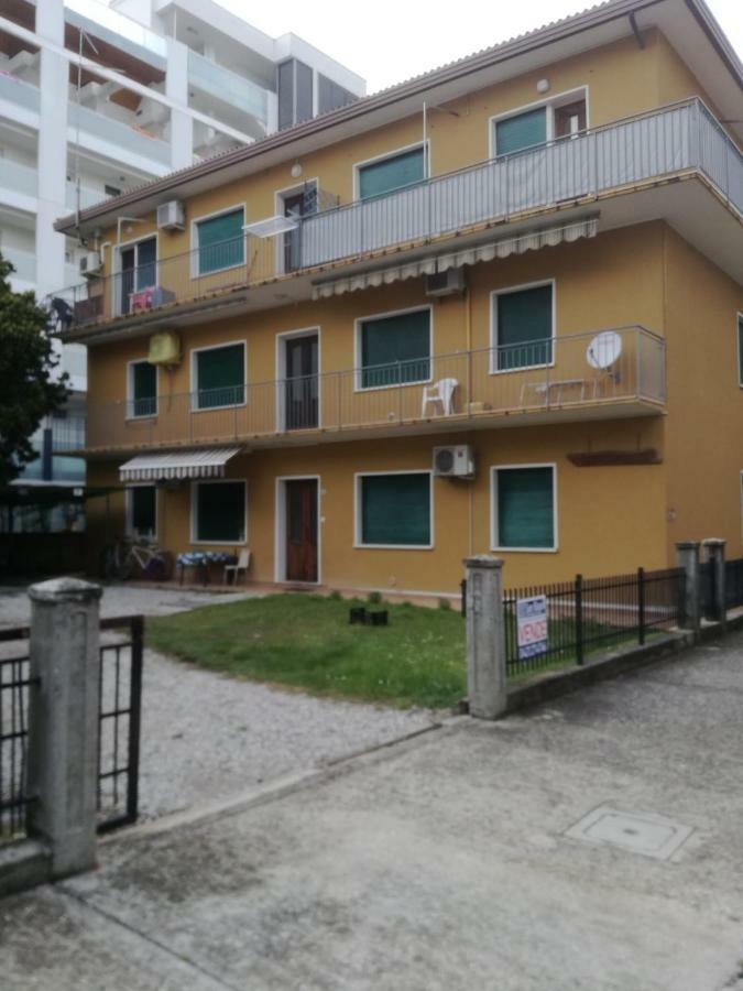 Villa Luigina Bibione Eksteriør billede